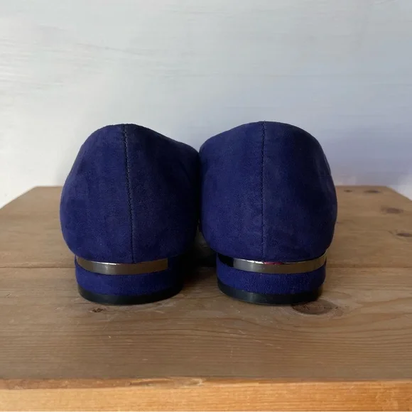 *SOLD* Torrid Faux Suede Navy Micro Heel Loafers Size: 7W - Picture 4 of 7